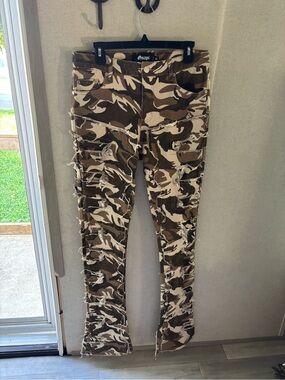 Guapi camp stacked jeans